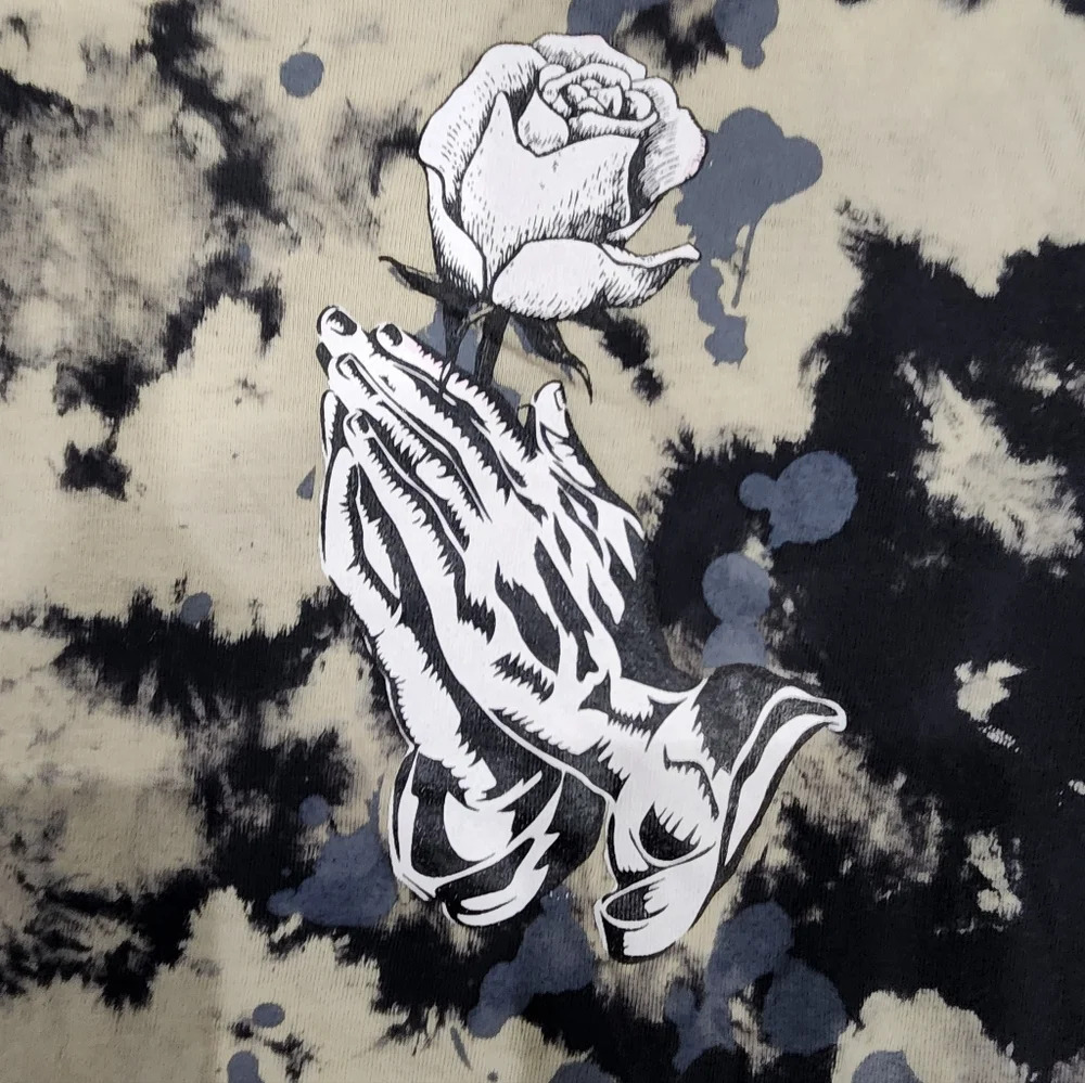 DK Praying Hands Rose Unisex Tie-Dye Long Sleeve Size XL - Picture 2 of 5